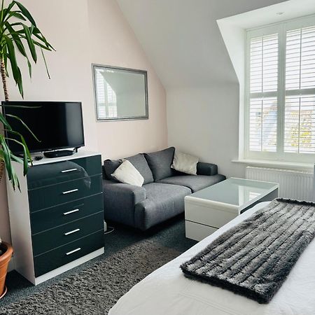 Penthouse Suite, Sea View, Close To Shops, Beach And Train St Leonards-on-Sea 외부 사진
