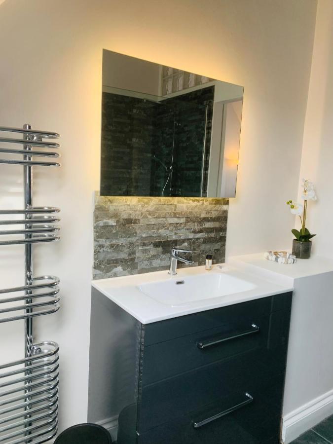 Penthouse Suite, Sea View, Close To Shops, Beach And Train St Leonards-on-Sea 외부 사진